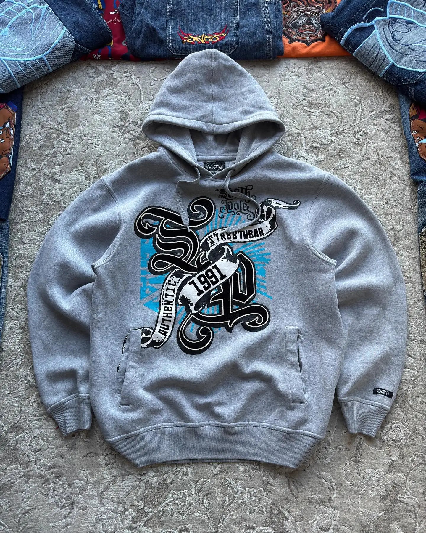 Explosions Hooded sweater Men American Retro Hip-Hop Street Graffiti Unisex Zipper Hoodie Fashion Printed Pattern Sweatshirt