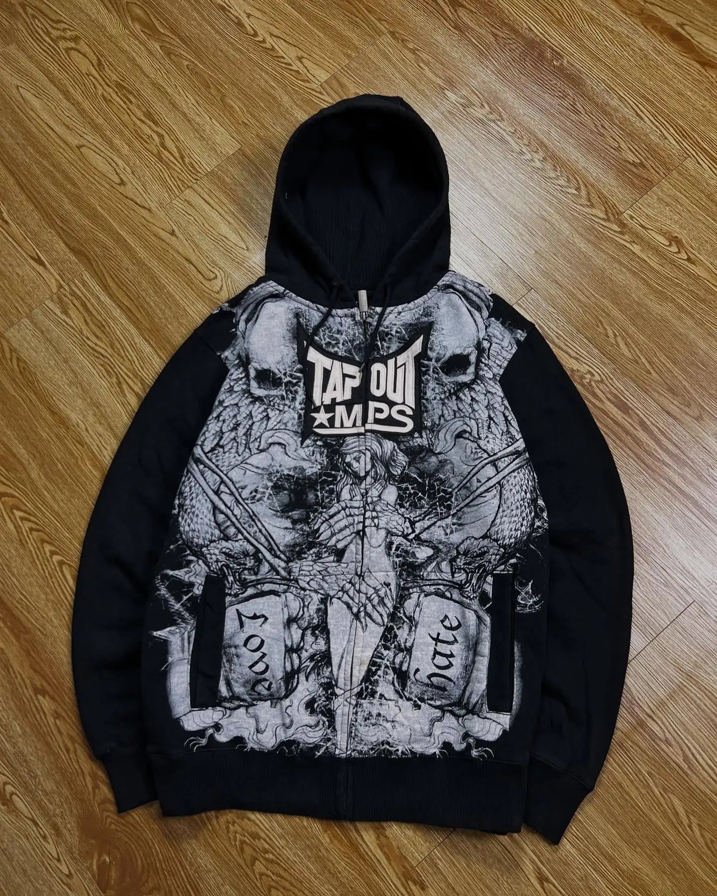 Explosions Hooded sweater Men American Retro Hip-Hop Street Graffiti Unisex Zipper Hoodie Fashion Printed Pattern Sweatshirt