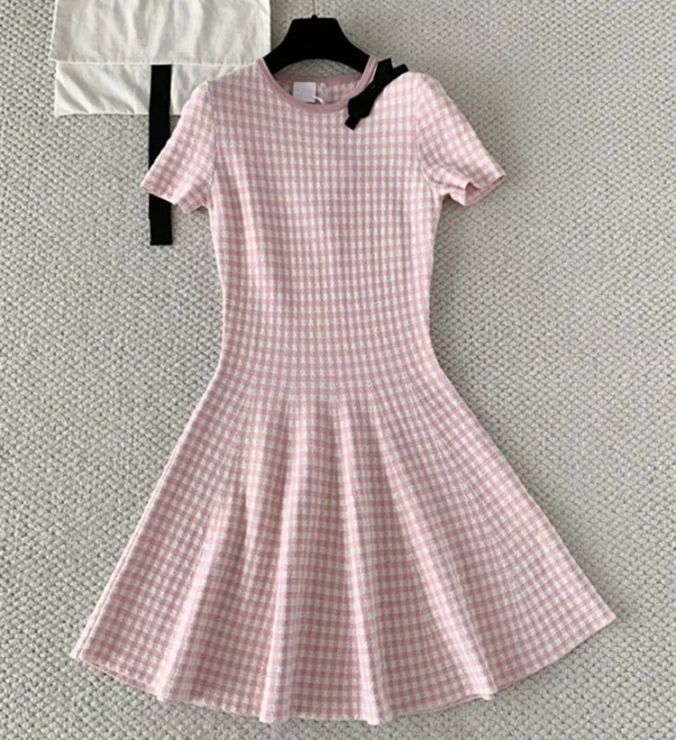 Customization New summer 2026 styles for European and American ladies' clothing Short-sleeved pink bow Knitted dress