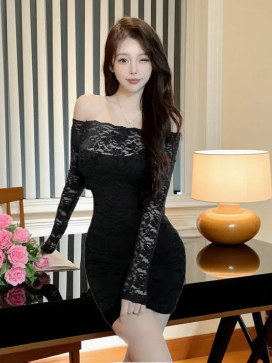 plus Size Lace Trim Slim Fit Long Sleeve Base Layer Dress High Waist City Commute Style Women's Fashion Autumn Season Dress