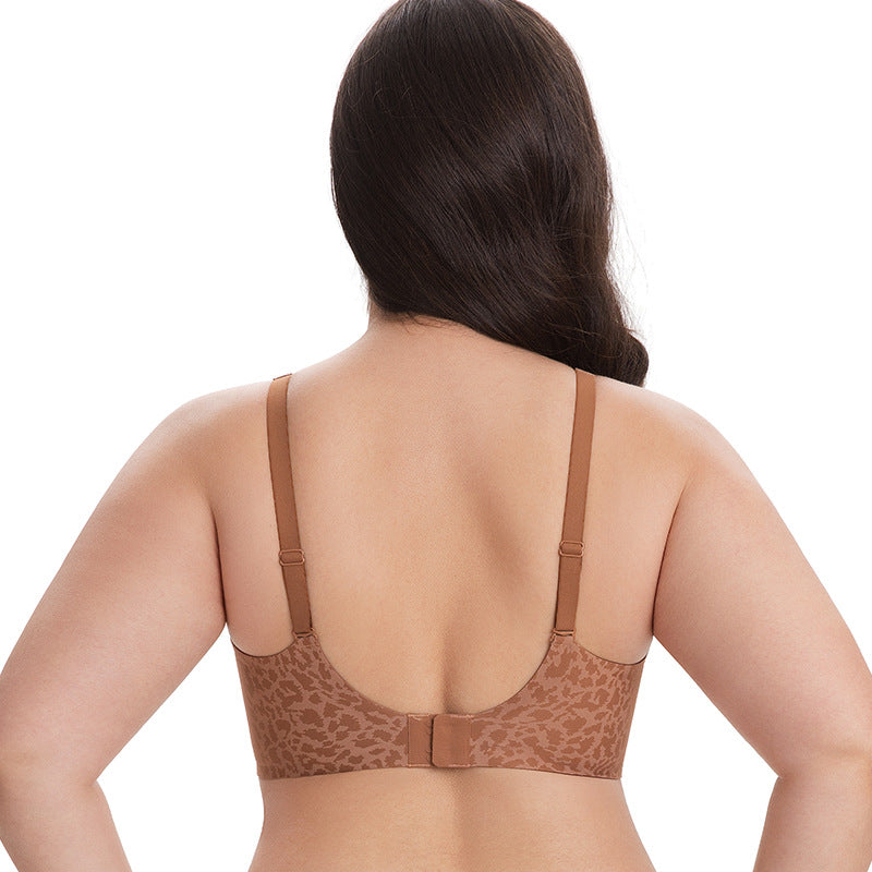 Seamless, wire-free comfortable full-coverage bra
