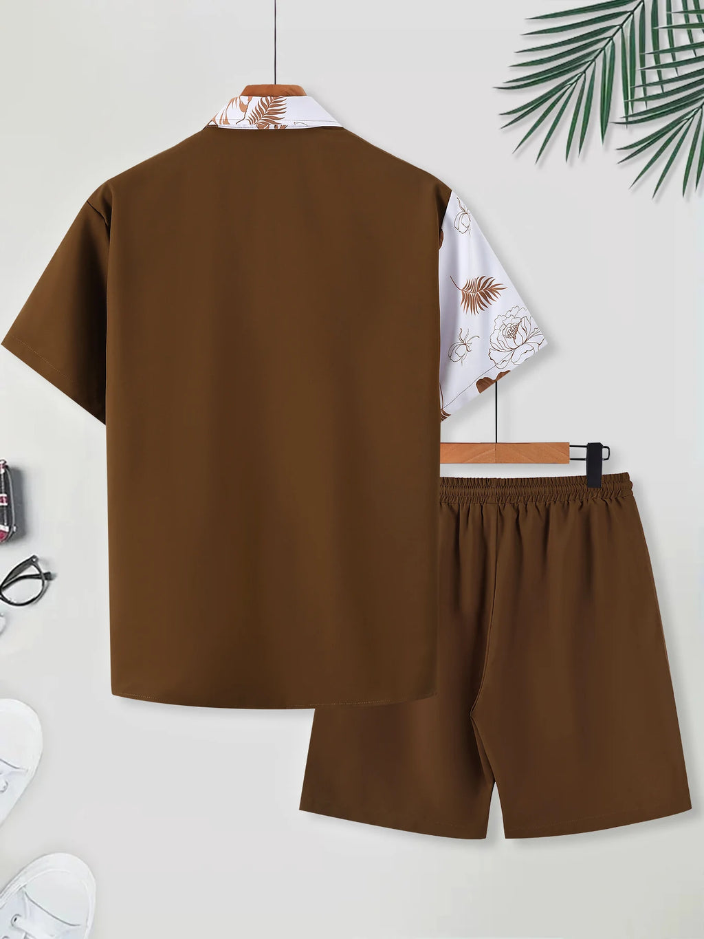 Men's Brown & White Color Block Floral Print Cuban Collar Shirt Set 2 Piece Summer Short Sleeve Drawstring Beach Shorts Outfit