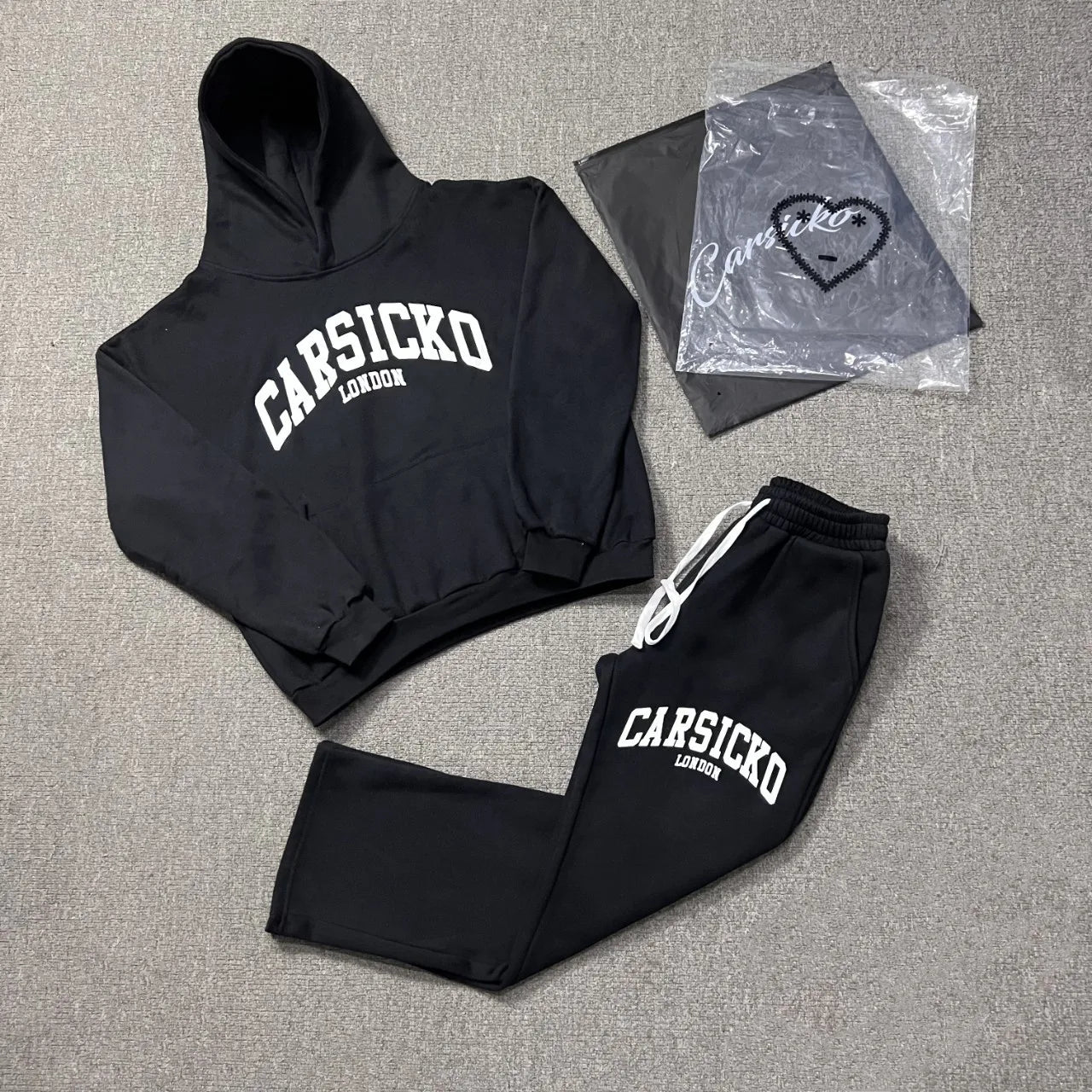 New Hoodies Signature Heart Style Running Men Women Set Long Sleeve Shorts Autumn Season Unbranded Clothing Other Sets