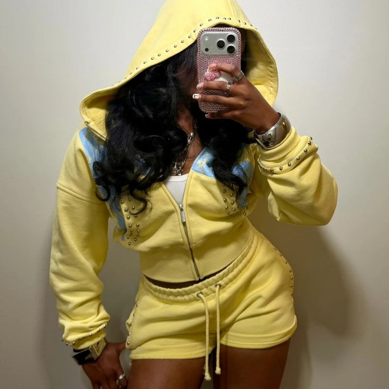 2 Pcs Hoodie Co-ords Yellow Mellow Athletic Set Rivet 21 Print Graphic Sweatsets Y2K Retro Hoodie Summer Shorts Women Sport Sets