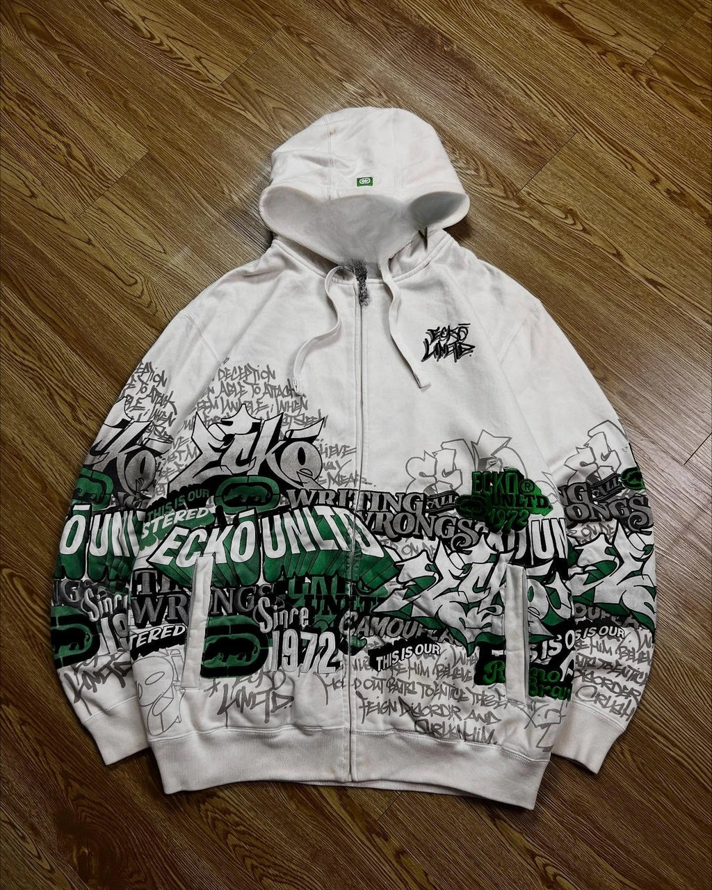 Explosions Hooded sweater Men American Retro Hip-Hop Street Graffiti Unisex Zipper Hoodie Fashion Printed Pattern Sweatshirt