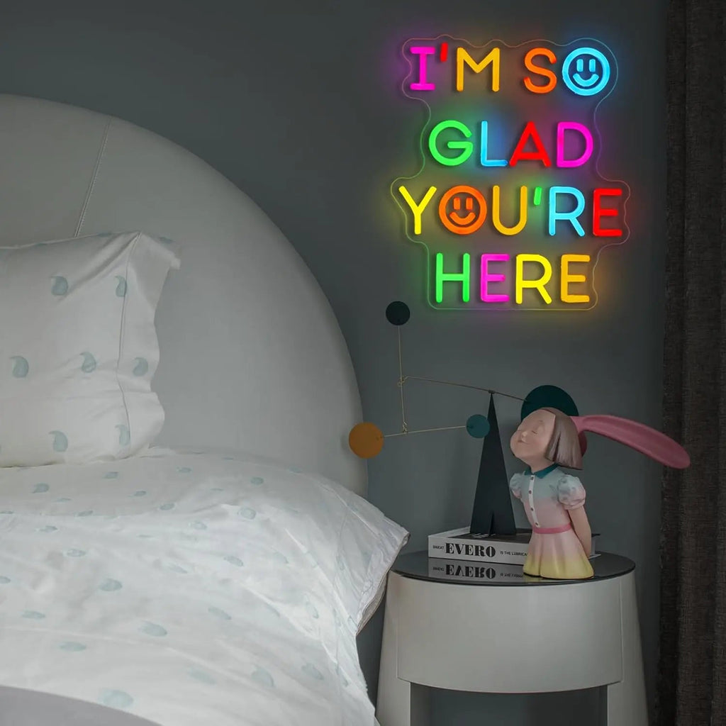  I'm So Glad You‘re Here Neon Sign USB Powered LED Light for Bar Party Kids Room Gaming Room Bedroom Decoration Art Wall Light - Desert aura